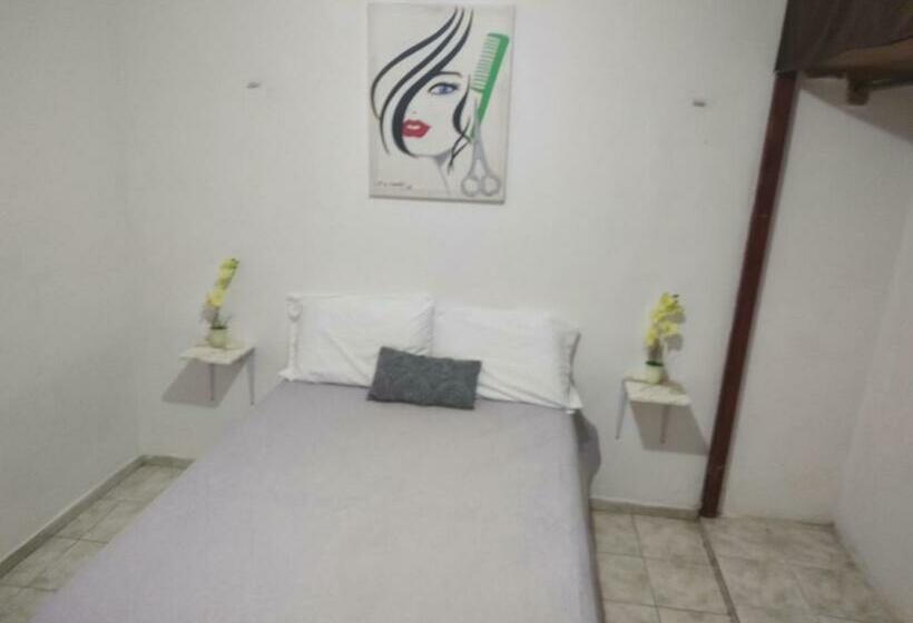 פנסיון La Casa Jorge & Marvin