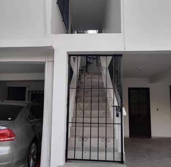 פנסיון La Casa Jorge & Marvin