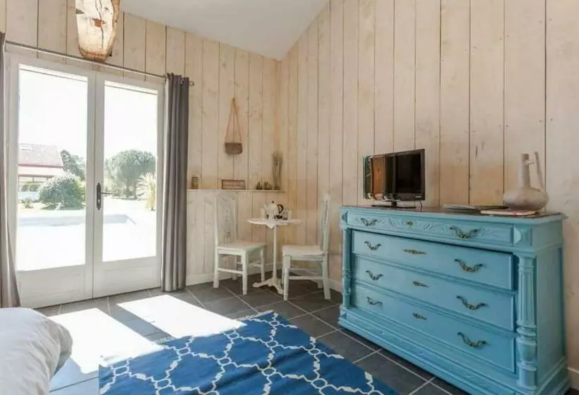 Aamiaismajoitus (B&B) Domaine De La Grange