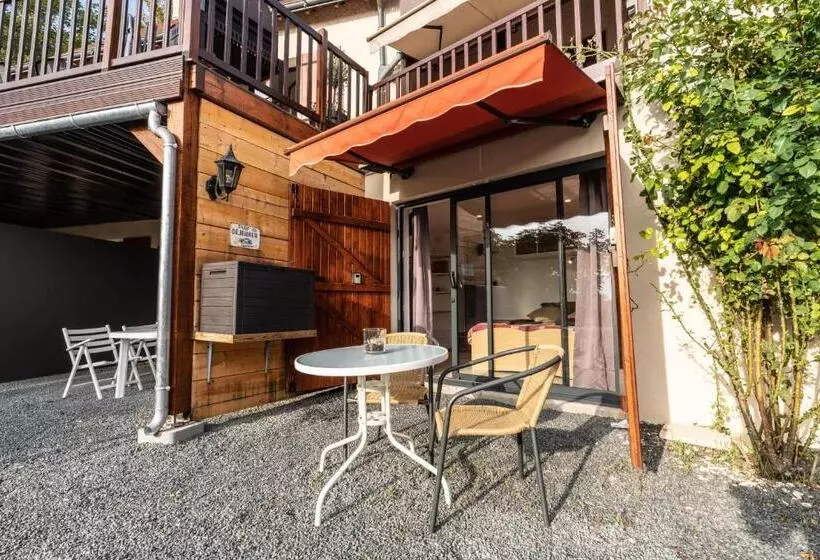 ベッドアンドブレックファースト La Maison Au Bord Du Lac