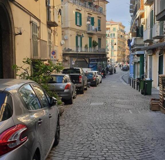 تختخواب و صبحانه La Residenza Della Fenice