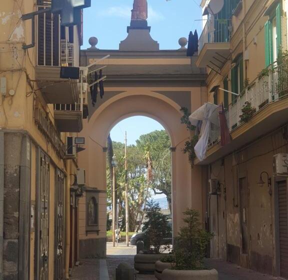 تختخواب و صبحانه La Residenza Della Fenice