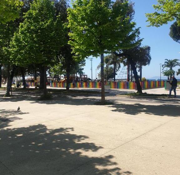 تختخواب و صبحانه La Residenza Della Fenice