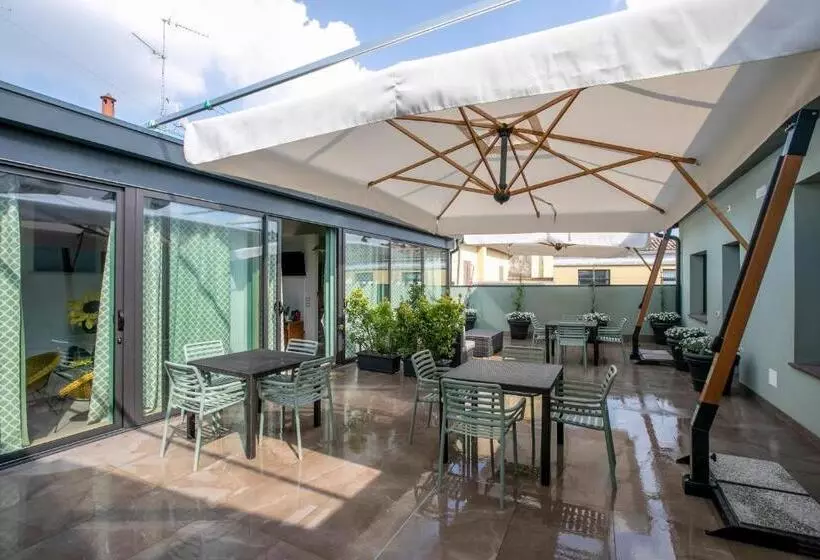 تختخواب و صبحانه Le Stagioni Luxury Suite