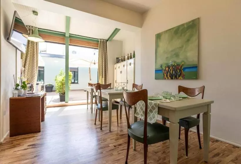 تختخواب و صبحانه Le Stagioni Luxury Suite