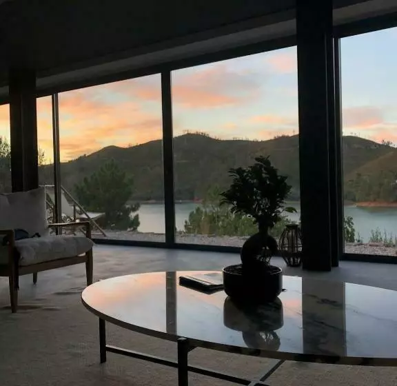 ベッドアンドブレックファースト Zab Living