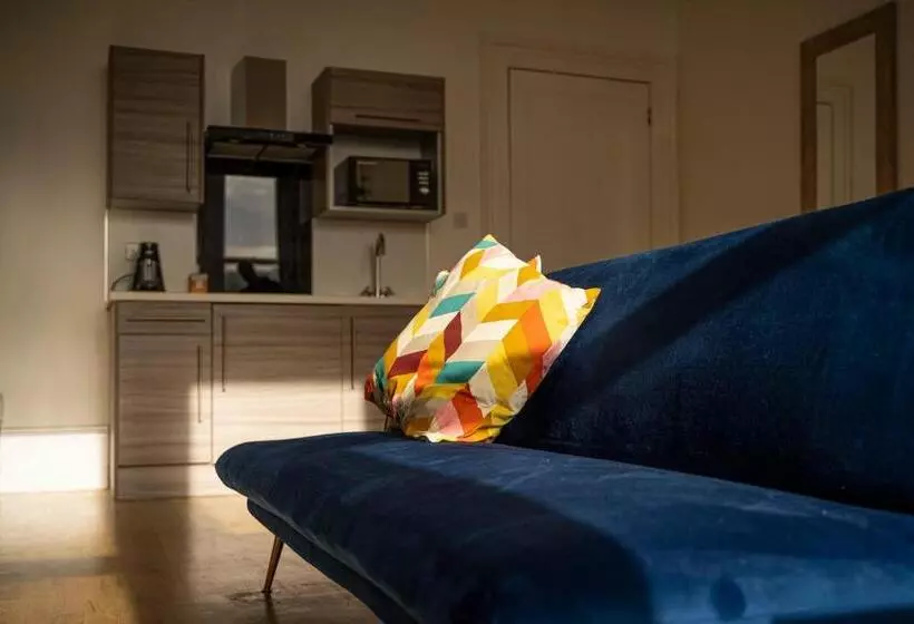 Hotelli The Clarendon