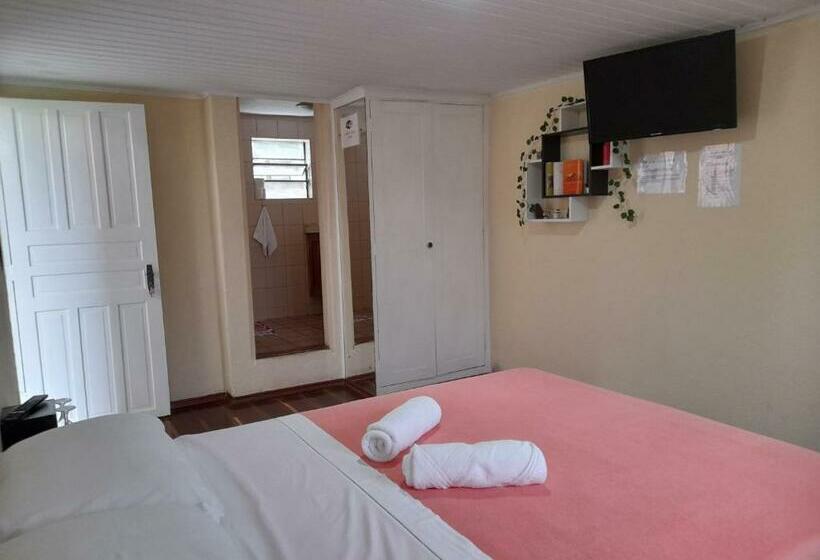 Pension Cantinho Dos Sonhos Suítes Individuais