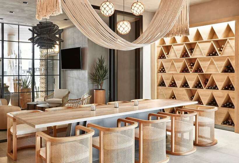 Senna House Hotel Scottsdale, Curio Collection By Hilton