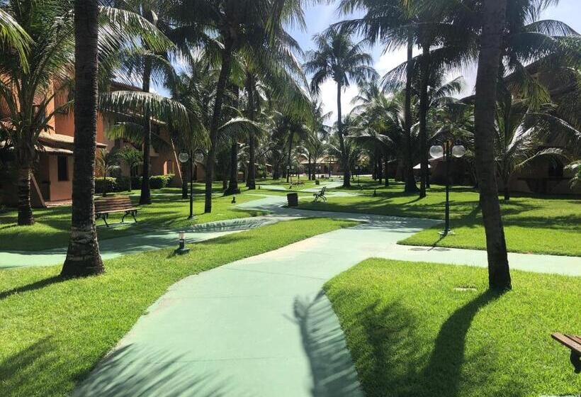 2 Suítes, Guarajuba, Piscina Frente Mar