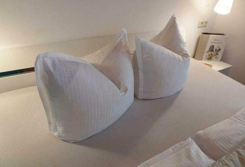 Bed and Breakfast Frühstückspension Mayer Schiller