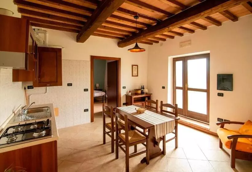 Hotelli Casale Rancaglia