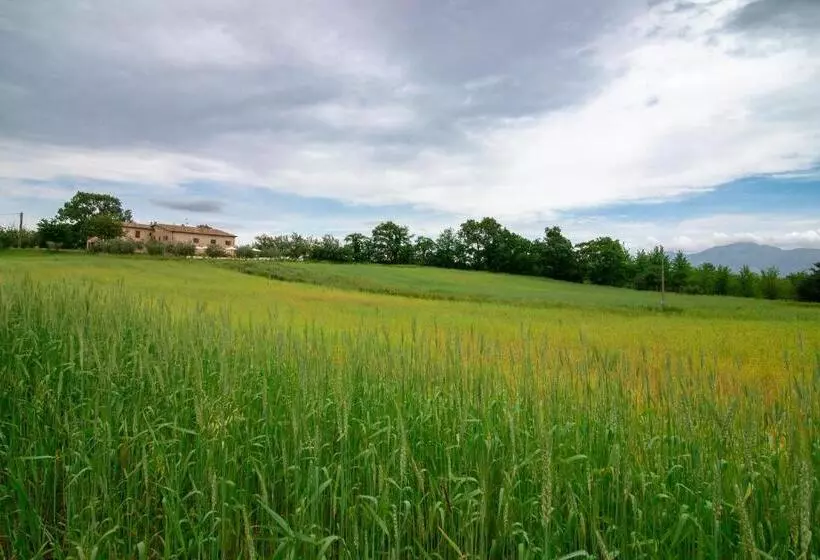 Hotelli Casale Rancaglia