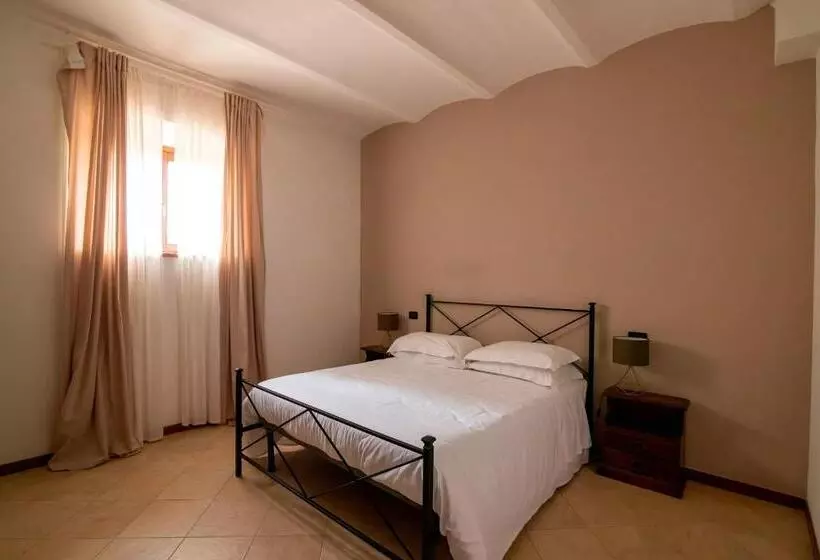 Hotelli Casale Rancaglia