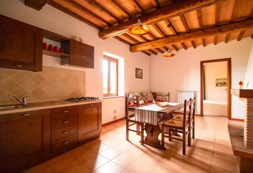 Hotelli Casale Rancaglia