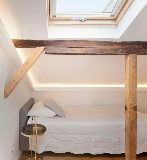 پانسیون Tiny Cosy Room  Alcantara
