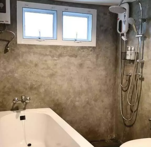 Retkeilymaja Room79