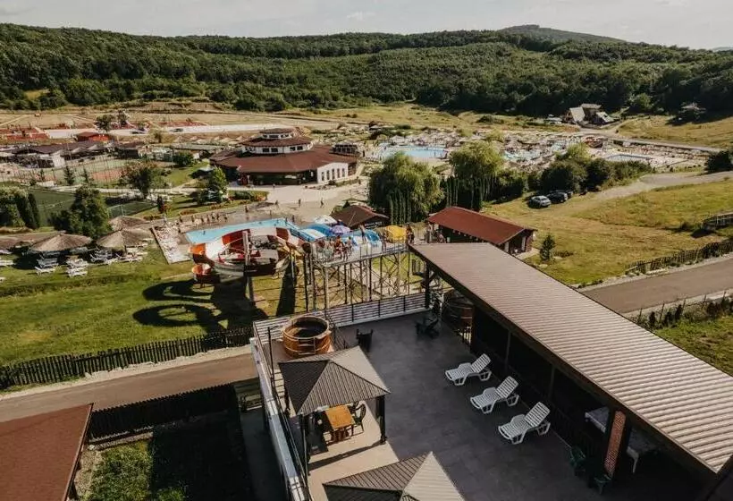 ユースホステル Suzanne Băile Figa  Camere Tip