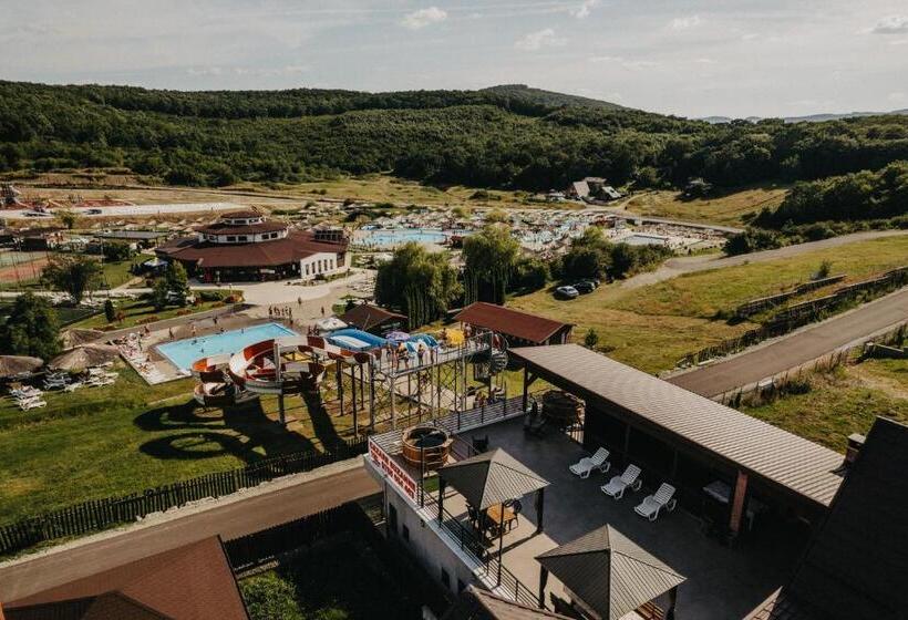 هاستل Suzanne Băile Figa Camere Tip