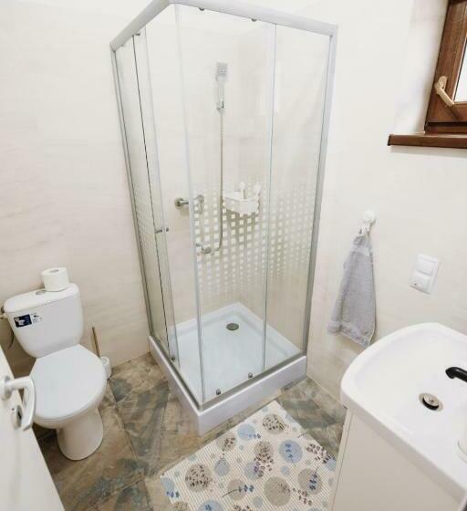 هاستل Suzanne Băile Figa Camere Tip