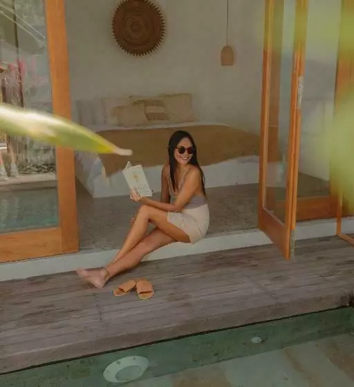 Aamiaismajoitus (B&B) Tiga Studios   Adults Only