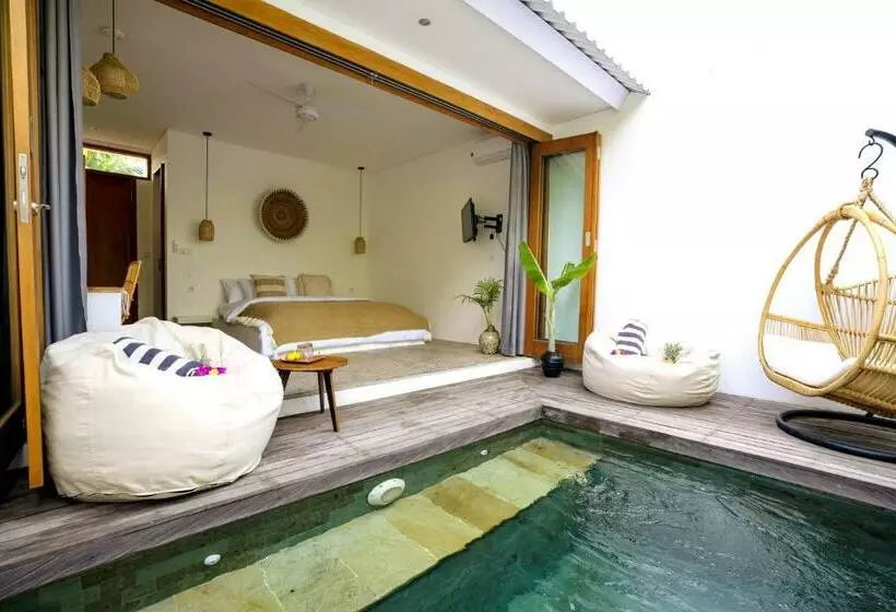 Aamiaismajoitus (B&B) Tiga Studios   Adults Only