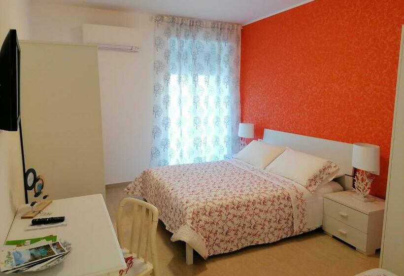 بنسيون L Approdo