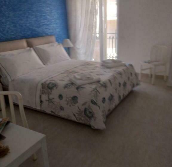 بنسيون L Approdo