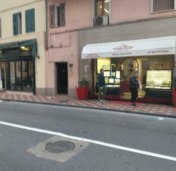 بنسيون L Approdo