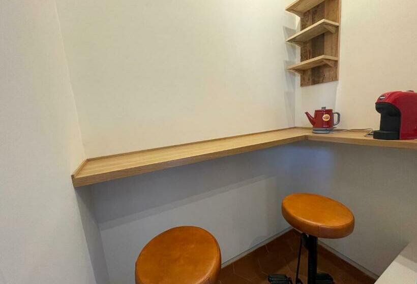 بنسيون Lumia N  Ciuri