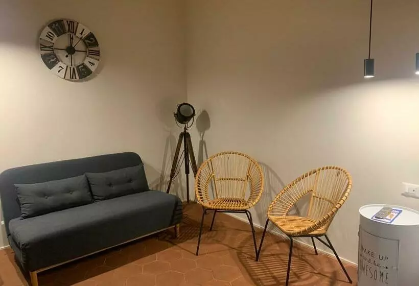 Majatalo Lumia N  Ciuri