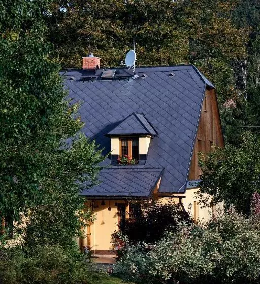 Majatalo Penzion Pod Stráni