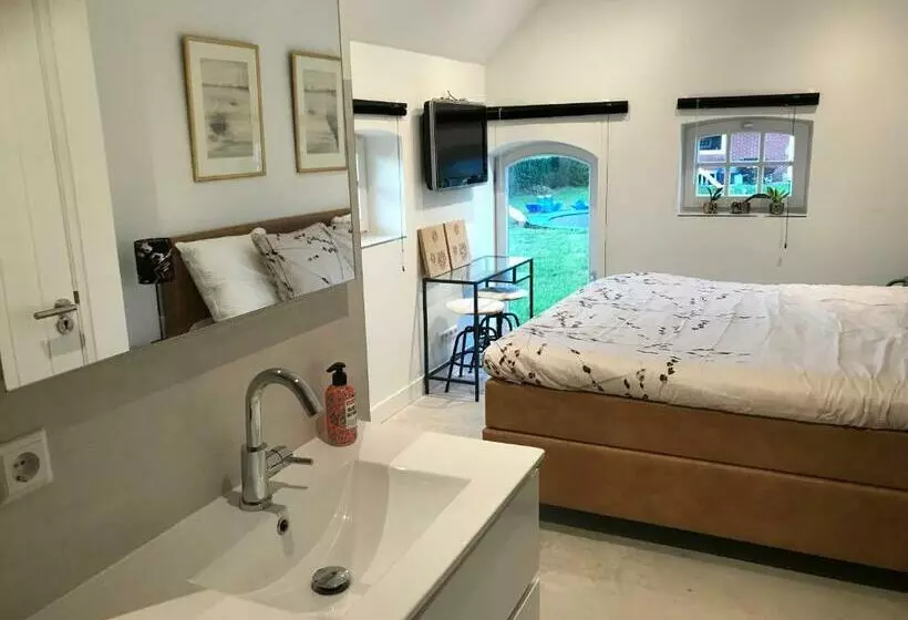 ベッドアンドブレックファースト Saromaja