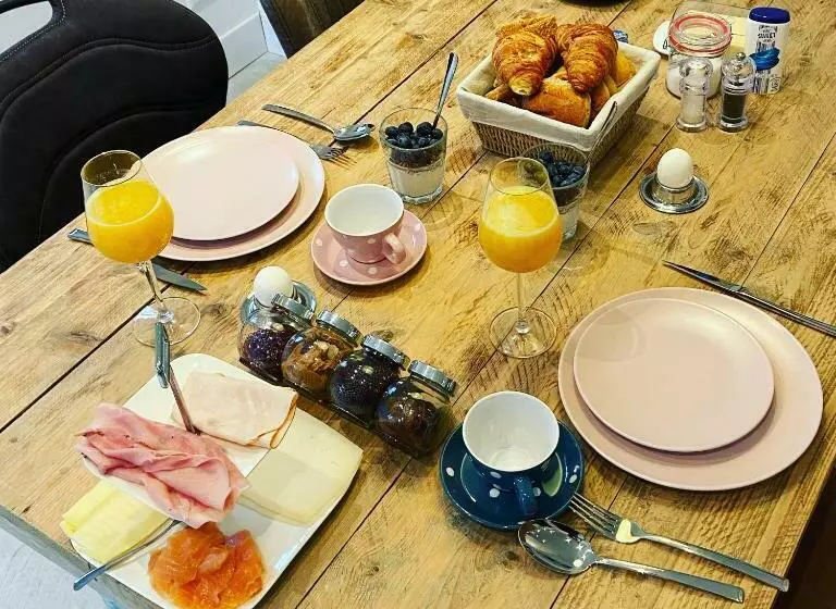 ベッドアンドブレックファースト Saromaja