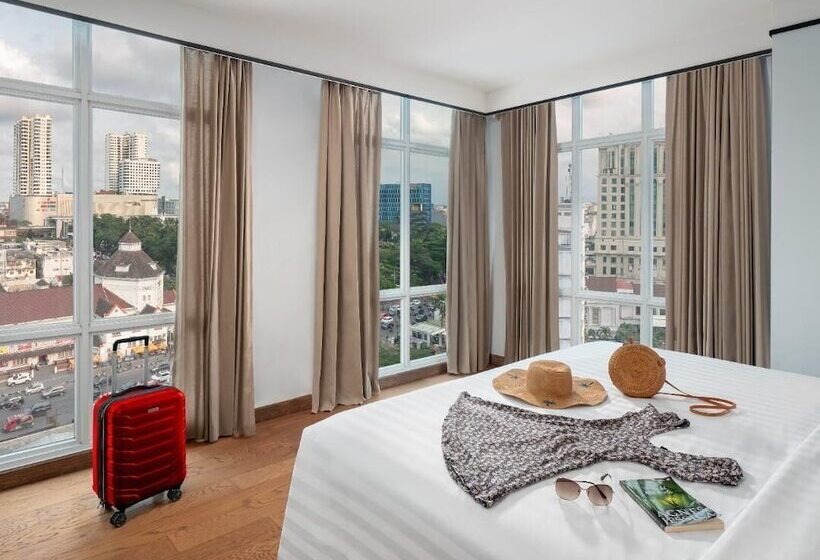 The Reiz Suites, Artotel Curated