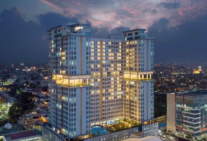 The Reiz Suites, Artotel Curated