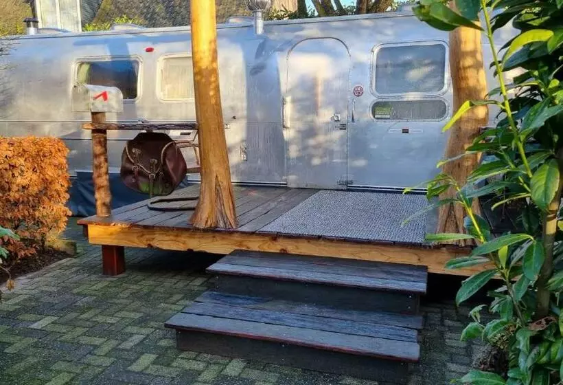 Aamiaismajoitus (B&B) Airstreamnb