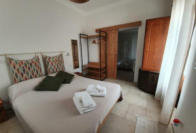 تختخواب و صبحانه Mamapulia Home