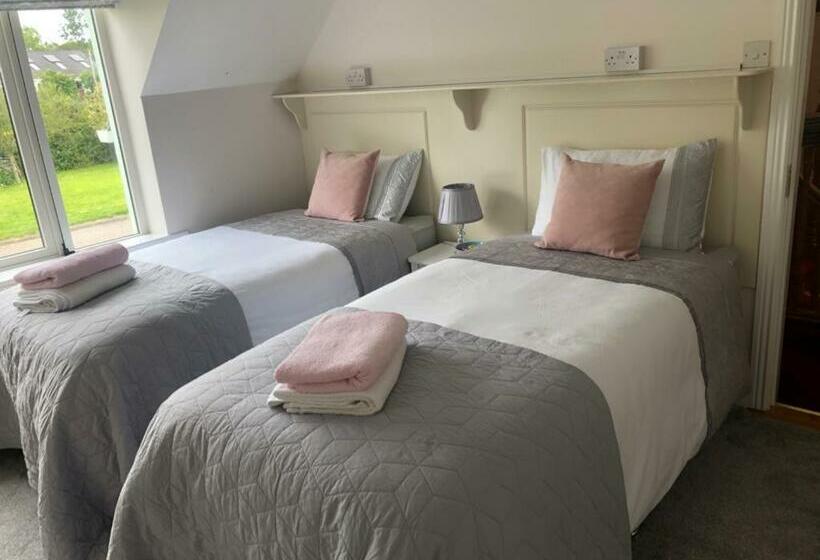 مبيت وإفطار Foxborough Bnb