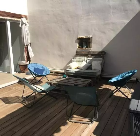 Aamiaismajoitus (B&B) L Ostalada