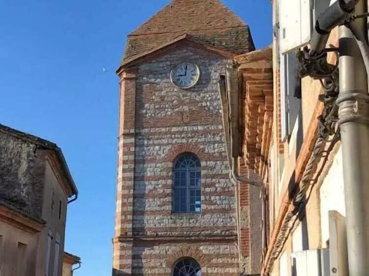 Aamiaismajoitus (B&B) La Galerie Du Port