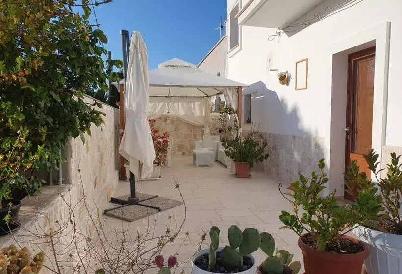 تختخواب و صبحانه Mamapulia Home