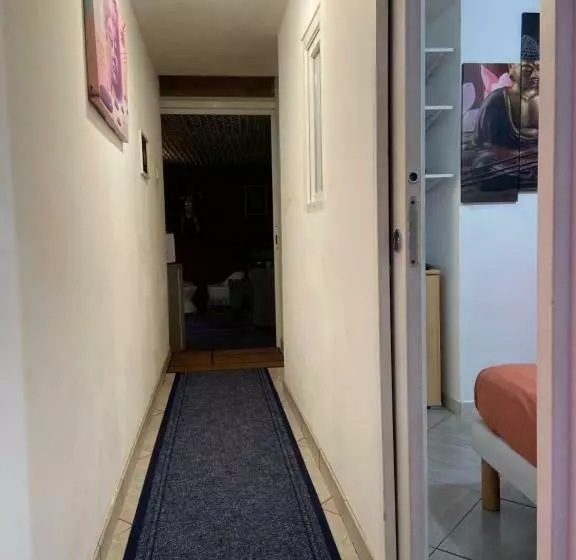 Aamiaismajoitus (B&B) Jacuzzi Privé Chambre Et Table D Hotes