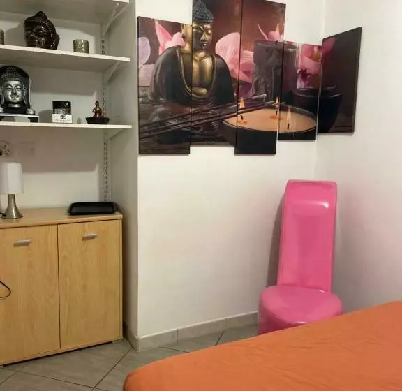 Aamiaismajoitus (B&B) Jacuzzi Privé Chambre Et Table D Hotes