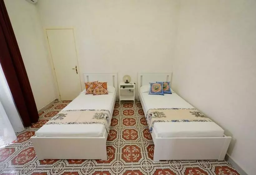 پانسیون 4tino