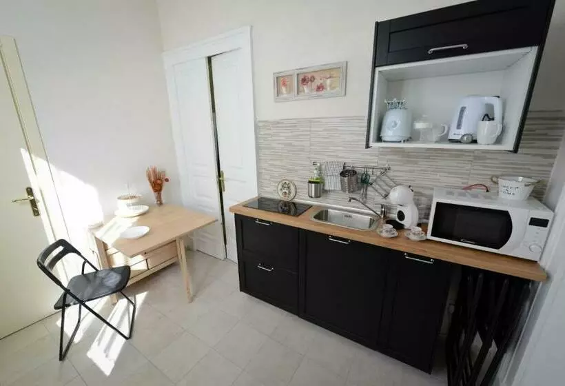 پانسیون 4tino