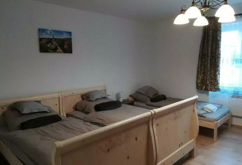 Majatalo Cinege Vendégház