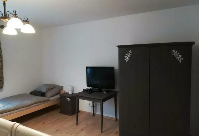 Majatalo Cinege Vendégház