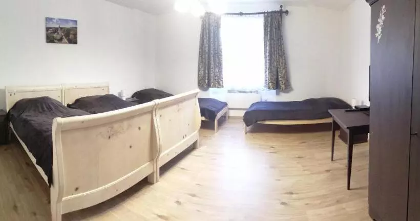 Majatalo Cinege Vendégház