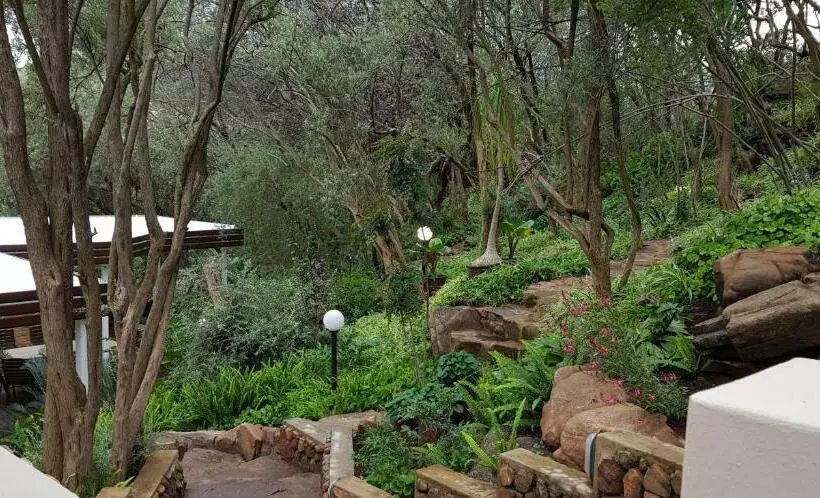 تختخواب و صبحانه Mountain Gem